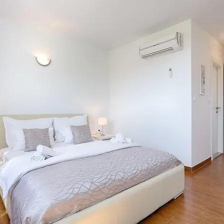 Adriatic Queen & Apartamento Split