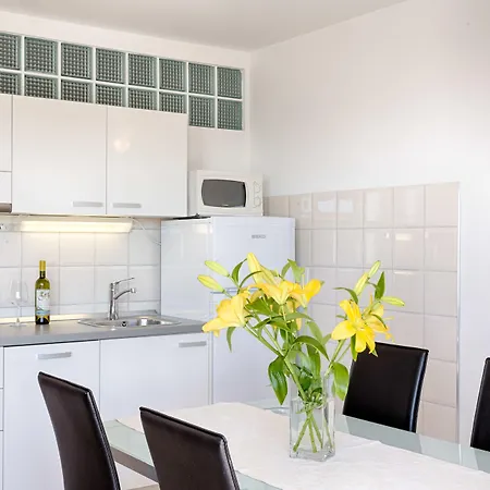 Adriatic Queen & Apartamento *