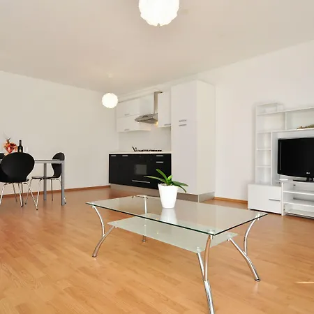 Apartamento Adriatic Queen & *