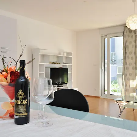 Adriatic Queen & Apartamento