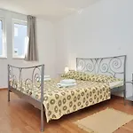 Adriatic Queen & Apartman