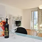 Adriatic Queen & Apartman