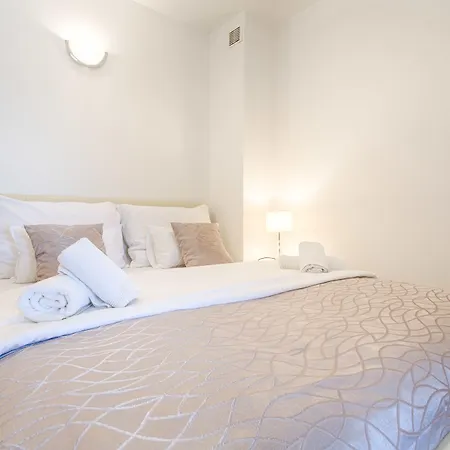 Adriatic Queen & Apartment *