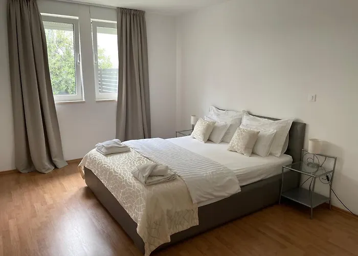 Adriatic Queen & Apartmán